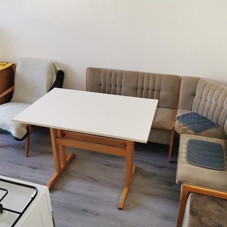 Na Sistote 628 Apartman Valašské Meziříčí Kültér fotó