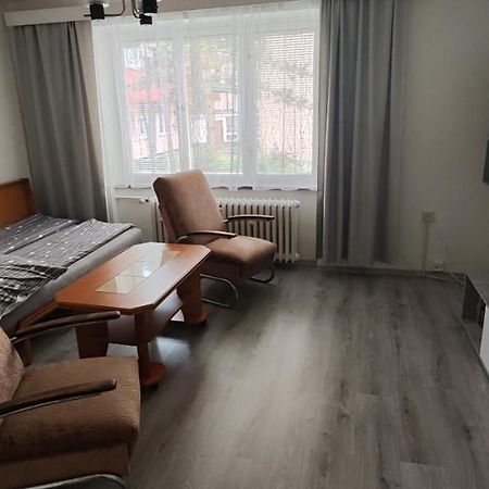 Na Sistote 628 Apartman Valašské Meziříčí Kültér fotó