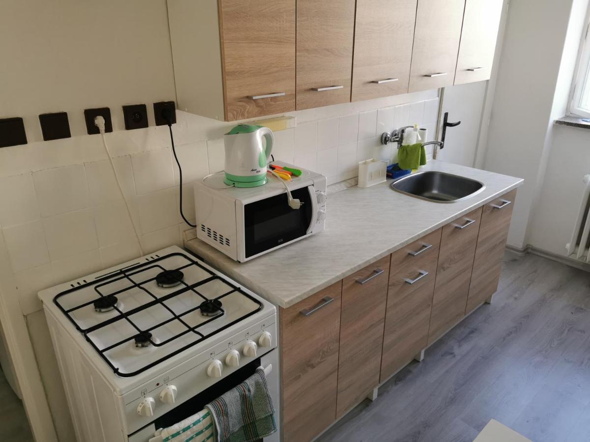 Na Sistote 628 Apartman Valašské Meziříčí Kültér fotó